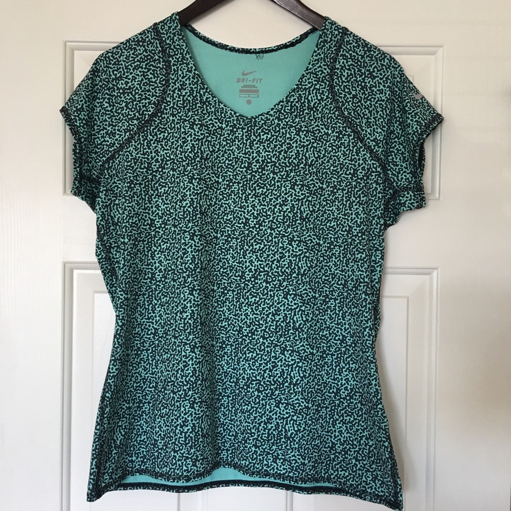 Nike Dri Fit Top